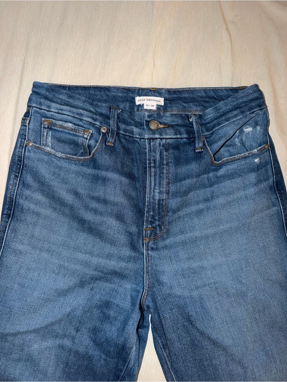 Good American Women’s Slim Straight Blue Jeans